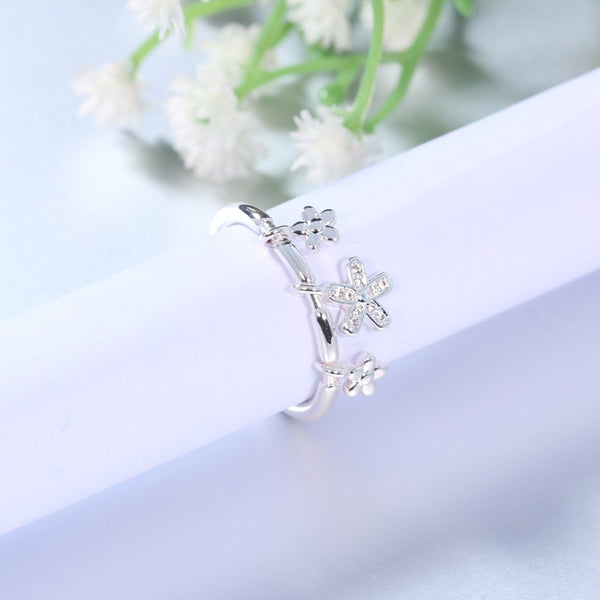 Women's 5 Point Star Charm Band Silver Plated CZ Ring