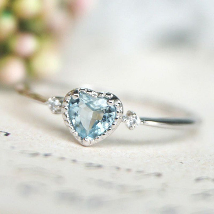Women's Classic Simple Heart Shaped CZ Silver Plated Ring