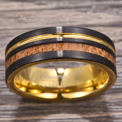 Men's 8mm Inlaid Gold Wood Grain Tungsten Carbide RIng