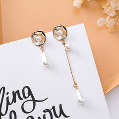 Water Drop Pearl Post Earrings